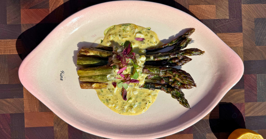 Asperges mauves à la sauce gribiche